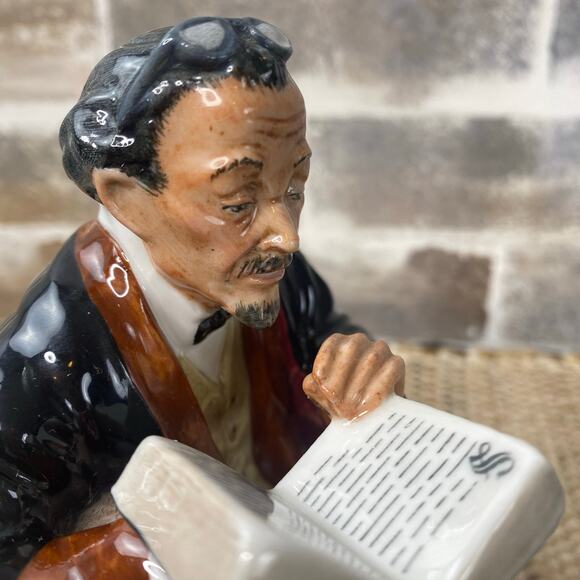 RETIRED Royal Doulton 1964 The Professor HN2281 Professions Series Figurine 8" - Picture 8 of 15